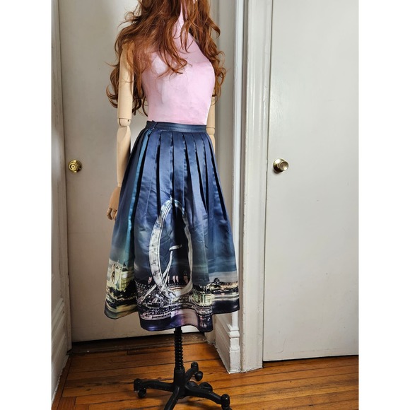London full circle skirt - Picture 2 of 4